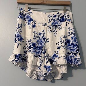 Ladies size large lined shorts. New with tag.